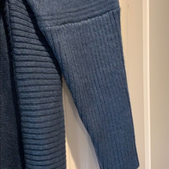 Chico’s Casual Blue Sweater NWT Sz 2 - Picture 5 of 5